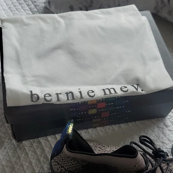 Bernie Mev New York Erika Women's Shoes - Picture 12 of 13